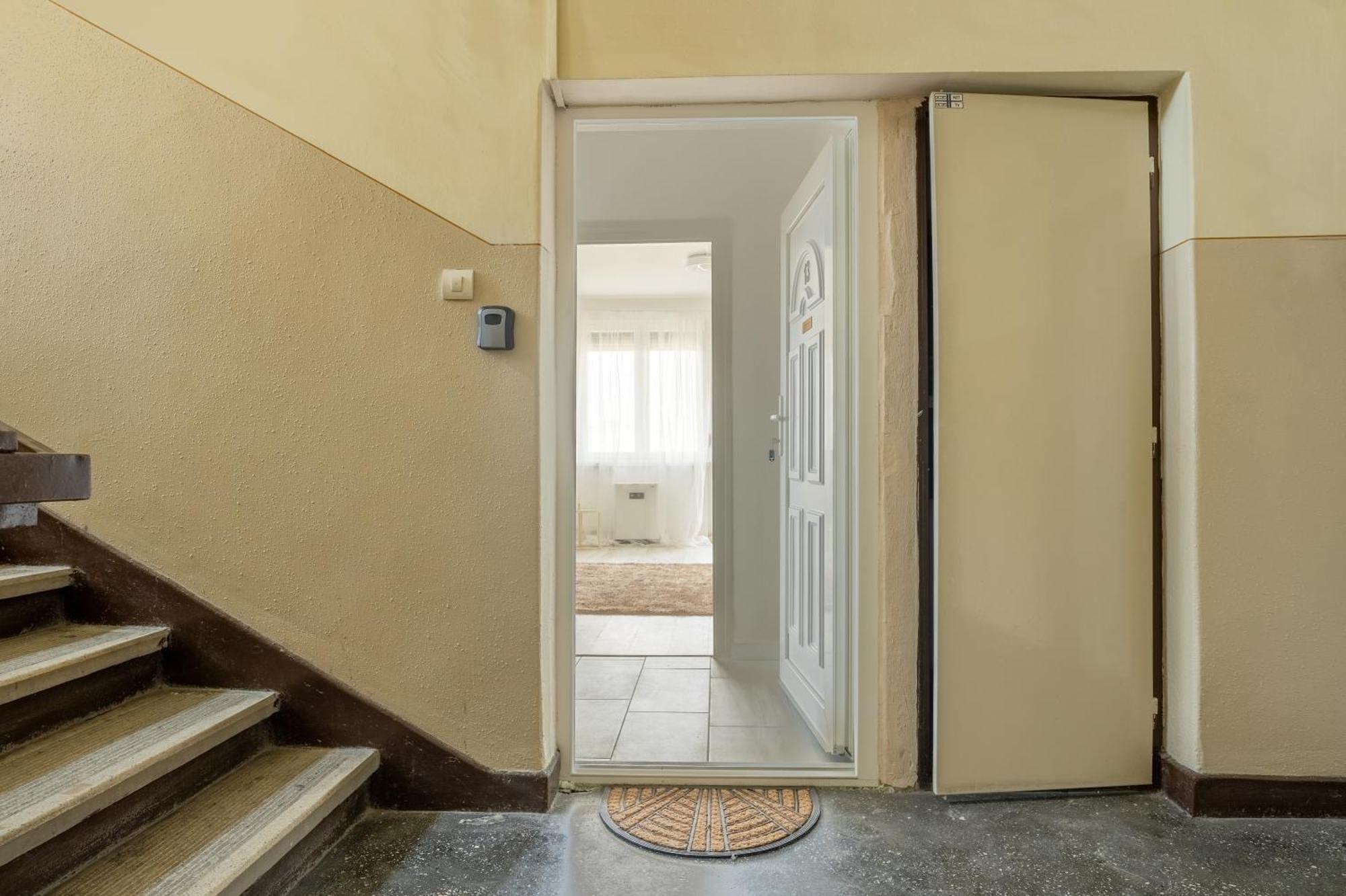Malompark Apartman With Free Parking ديبريتْسين المظهر الخارجي الصورة